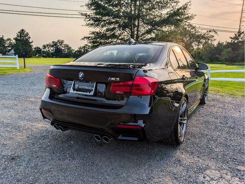 Used 2016 BMW M3 RWD image 5