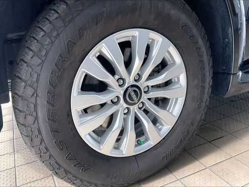 Used 2024 Nissan Armada SV AWD/4WD image 30
