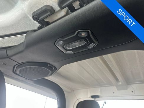 Used 2021 Jeep Wrangler Sport AWD/4WD image 26