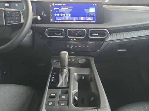 New 2026 Nissan Sentra SV image 3