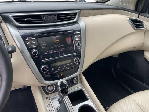 Certified 2020 Nissan Murano SL w/ Moonroof Package image 27