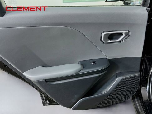 Used 2025 Kia K4 FWD image 29