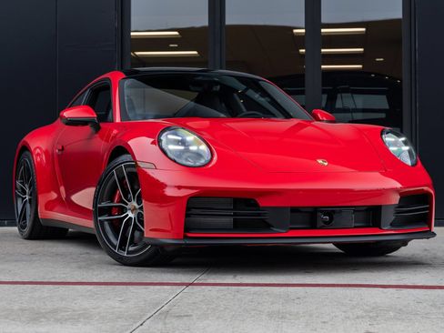 Certified 2026 Porsche 911 Carrera 4S AWD/4WD image 6