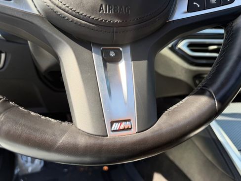 Used 2023 BMW i4 eDrive40 w/ M Sport Package image 17