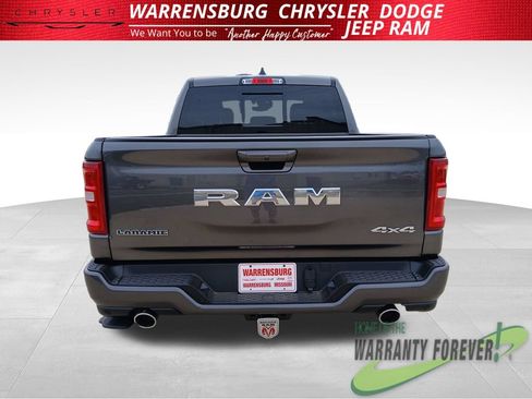 New 2026 RAM 1500 Laramie AWD/4WD image 5