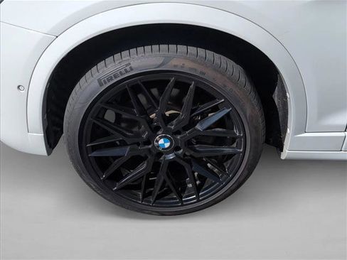 Used 2017 BMW X3 xDrive28i AWD/4WD image 25