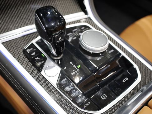 Used 2023 BMW M850i xDrive Convertible w/ M Sport Professional Package image 32