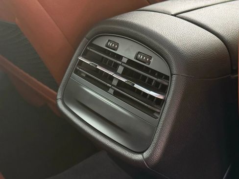 Used 2017 Maserati Ghibli image 46