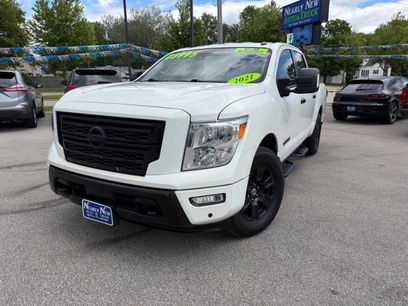 Used 2021 Nissan Titan SV w/ SV Convenience Package