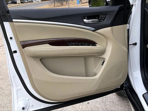 Used 2020 Acura MDX FWD image 20