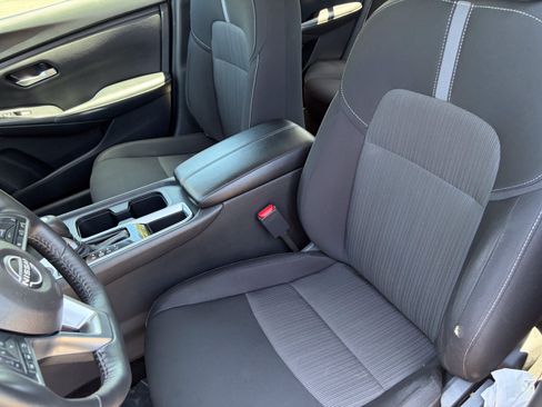 Used 2024 Nissan Sentra SV w/ All-Weather Package FWD image 18