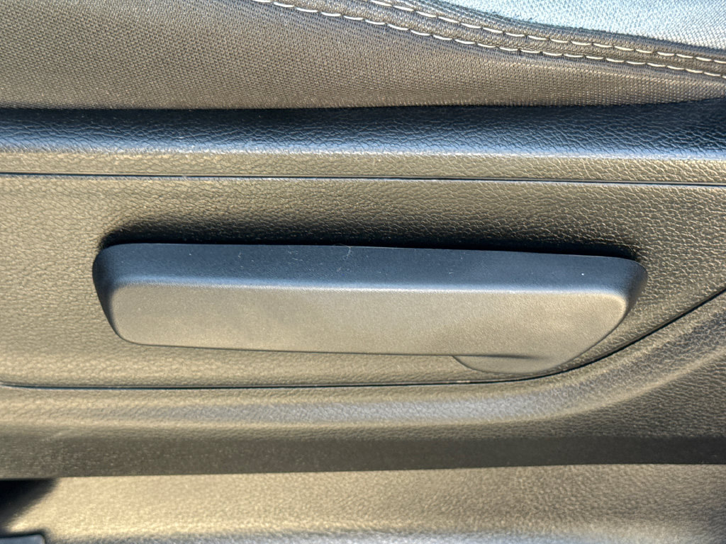 Used 2024 RAM 1500 Big Horn AWD/4WD image 19