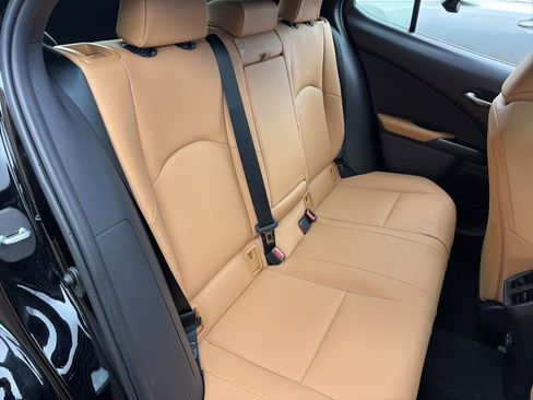 Used 2024 Lexus UX 250h AWD w/ Premium Package image 25