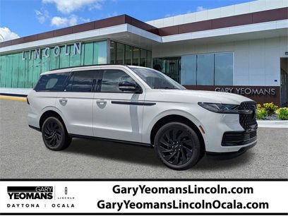 New 2025 Lincoln Navigator Reserve w/ Jet Appearance Package