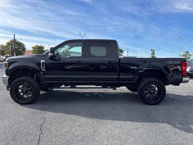 Used 2019 Ford F250 Lariat w/ Lariat Value Package AWD/4WD image 2