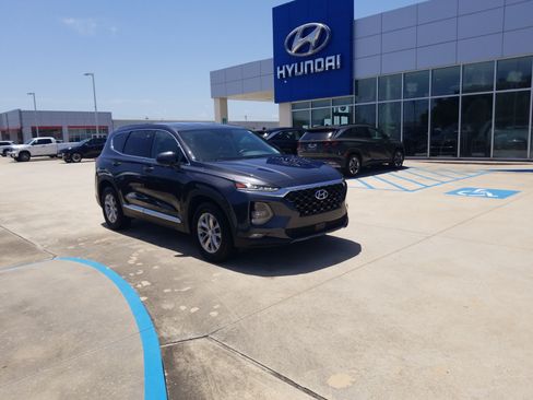 Used 2020 Hyundai Santa Fe SEL FWD image 1
