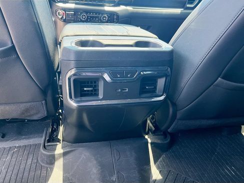Used 2025 Chevrolet Silverado 3500 High Country w/ High Country Premium Package AWD/4WD image 28