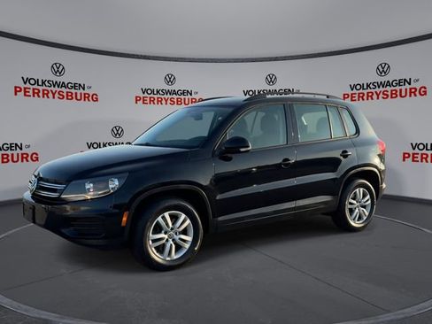 Used 2017 Volkswagen Tiguan S AWD/4WD image 4