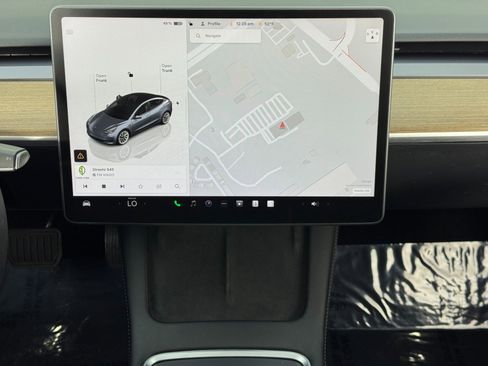 Used 2022 Tesla Model 3 Long Range image 21