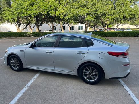 Used 2019 Kia Optima LX FWD image 6