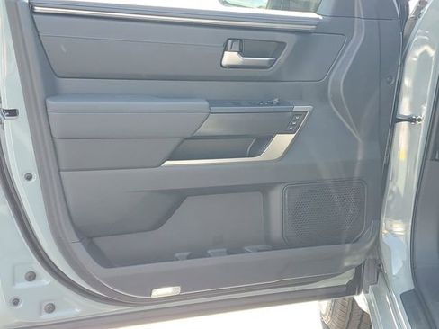 New 2026 Toyota Tundra Platinum AWD/4WD image 9