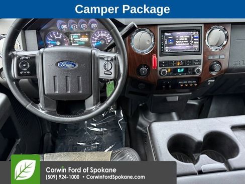 Used 2011 Ford F250 Lariat w/ Lariat Interior Pkg image 3