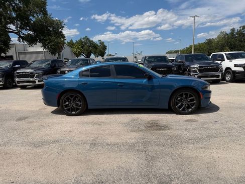 Used 2023 Dodge Charger SXT w/ Blacktop Package RWD image 7