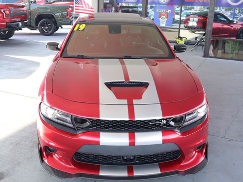 Used 2019 Dodge Charger Scat Pack w/ Dynamics Package RWD image 10
