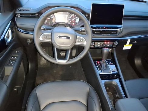 New 2026 Jeep Compass Limited image 12