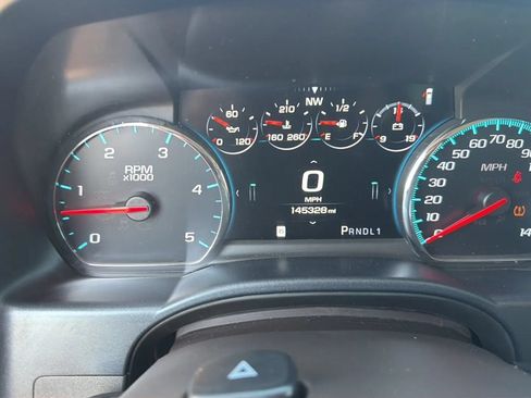 Used 2018 GMC Sierra 2500 Denali w/ Duramax Plus Package AWD/4WD image 25