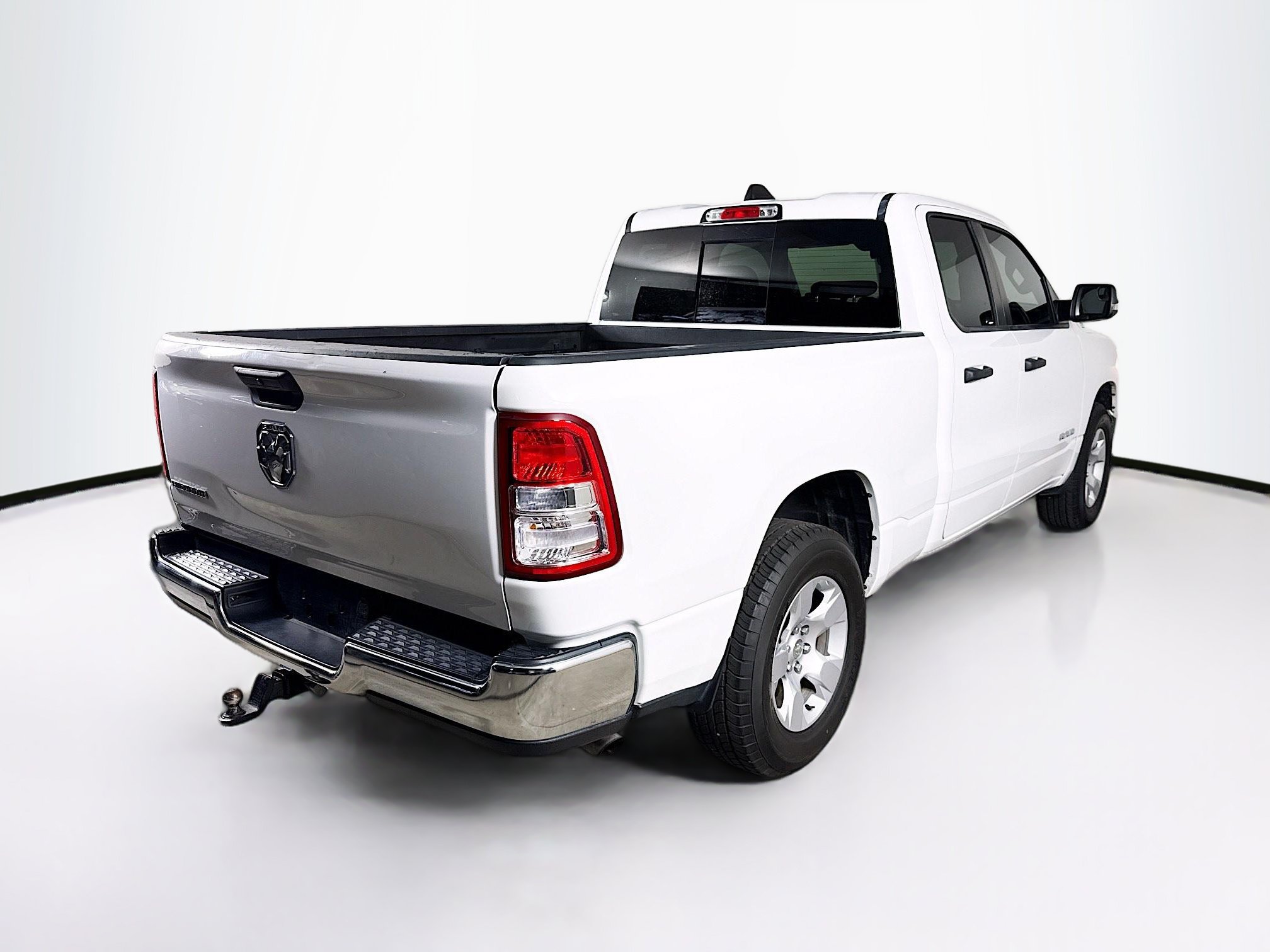 Used 2023 RAM 1500 Big Horn RWD image 31