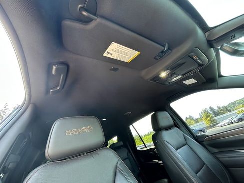 Used 2021 Chevrolet Tahoe High Country AWD/4WD image 28