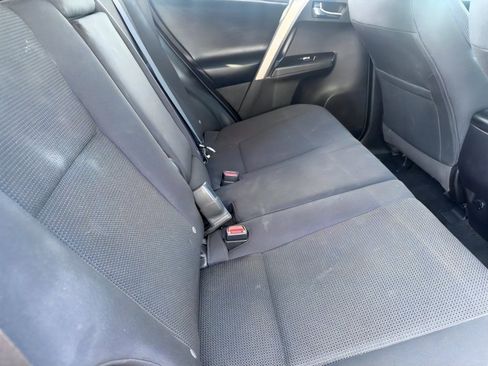 Used 2018 Toyota RAV4 XLE w/ Protection Package FWD image 12