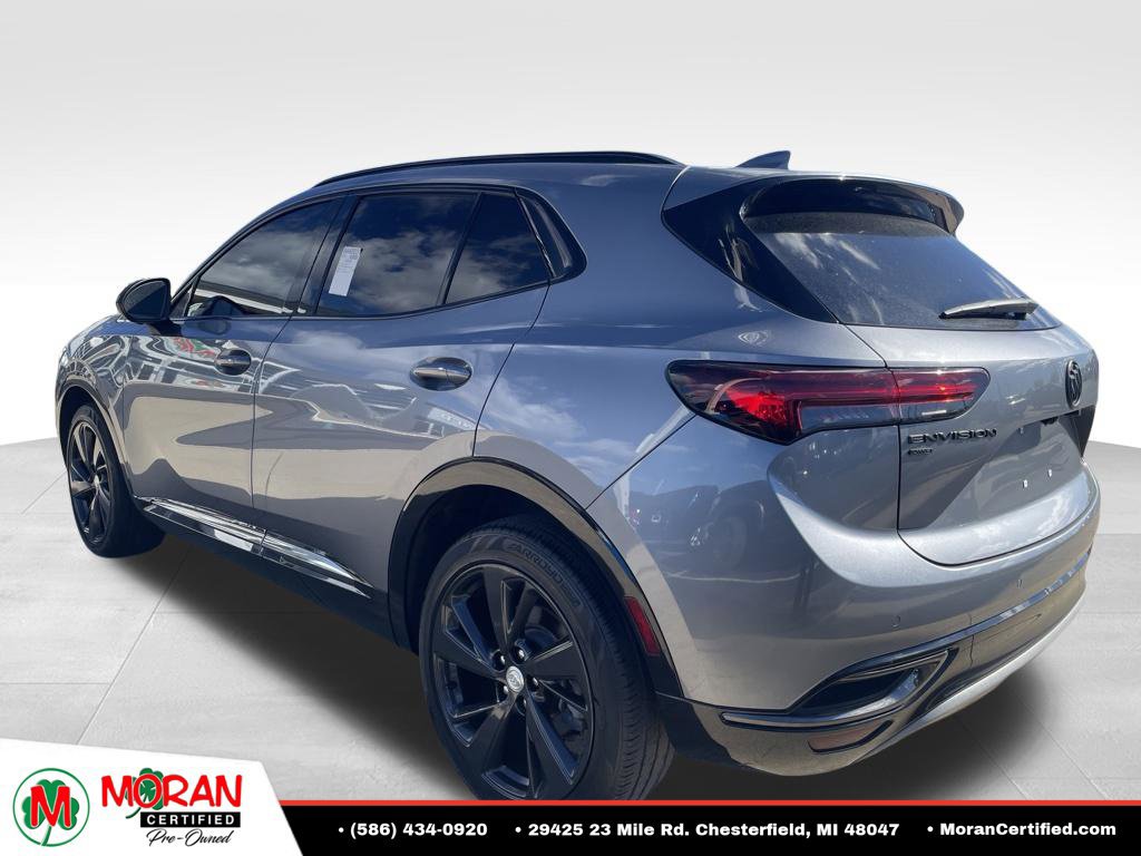 Used 2021 Buick Envision Essence w/ Technology Package I AWD/4WD image 3