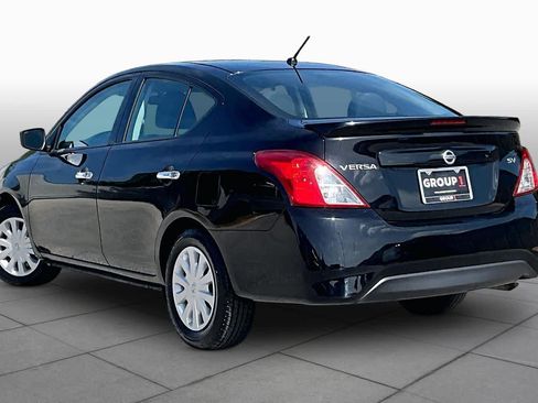 Used 2018 Nissan Versa SV FWD image 12