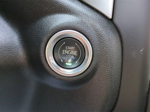 Used 2021 Chevrolet Silverado 2500 LTZ w/ LTZ Plus Package image 21