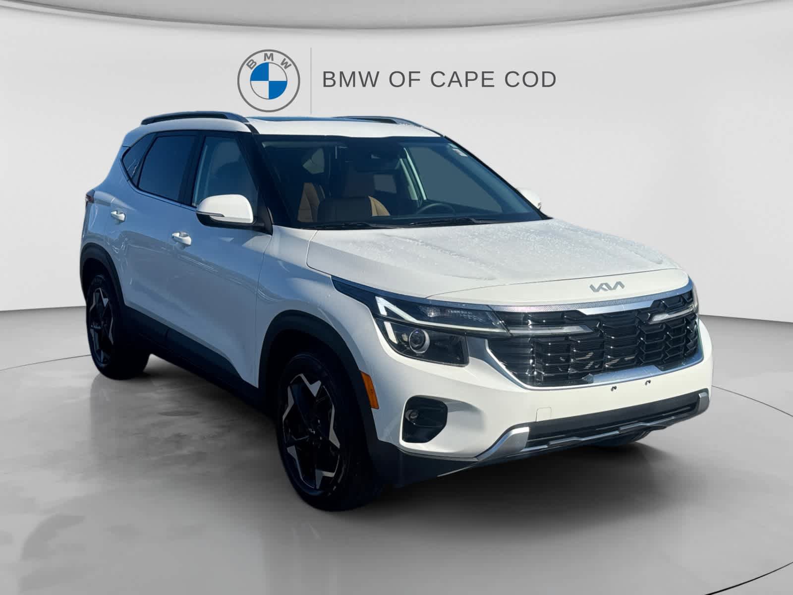 Used 2024 Kia Seltos EX AWD/4WD image 1