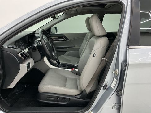 Used 2016 Honda Accord EX-L image 14