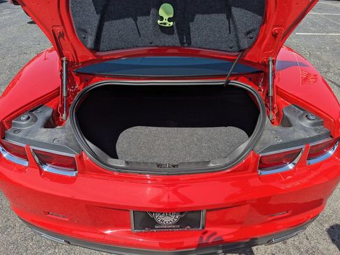 Used 2010 Chevrolet Camaro SS w/ LPO, Ground Effects Package RWD image 34
