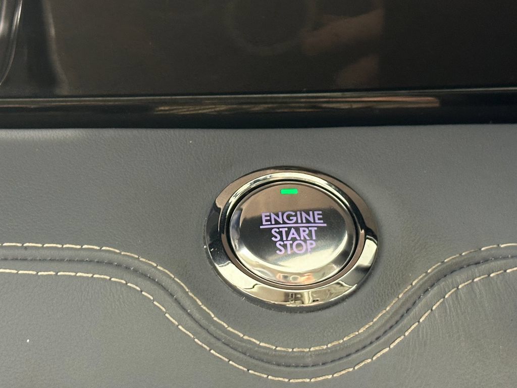 Used 2023 Lincoln Navigator Black Label AWD/4WD image 46