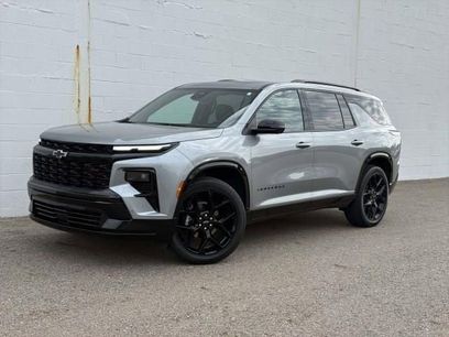 Used 2024 Chevrolet Traverse RS w/ LPO, Floor Liner Package