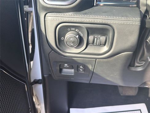 Used 2024 RAM 1500 Limited AWD/4WD image 15