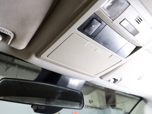 Used 2019 Toyota Tacoma SR image 25