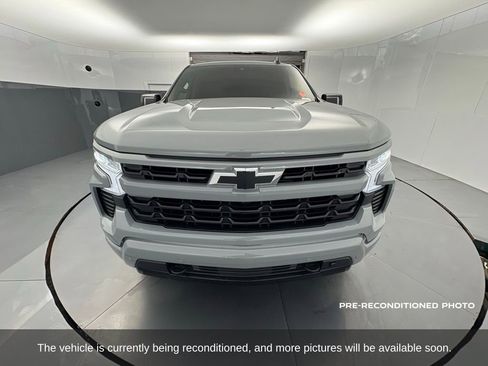 Used 2025 Chevrolet Silverado 1500 RST w/ Convenience Package II image 9