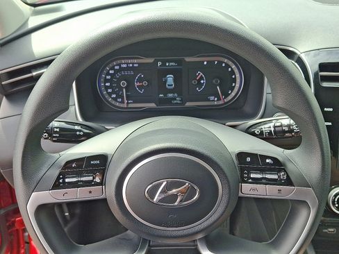 Used 2022 Hyundai Tucson SEL w/ Cargo Package image 18