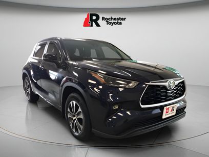 Used 2023 Toyota Highlander XLE