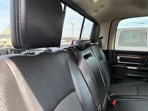 Used 2017 RAM 2500 Laramie w/ Sport Appearance Group image 12