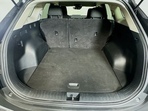 Used 2025 Kia Sportage LX FWD image 29