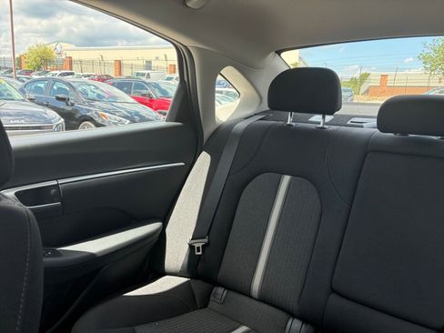 Used 2025 Hyundai Sonata SEL FWD image 39