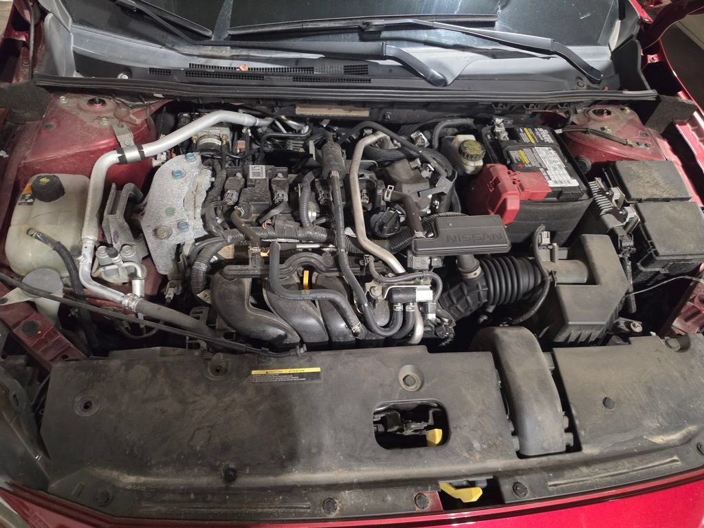 Used 2021 Nissan Sentra SR w/ SR Premium Package FWD image 9
